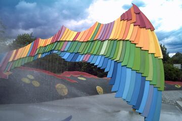 Ein Flügel des Drachens.